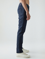 NEUW - LOU SLIM TWILL NAVY - slim fit jeans - blue - 5