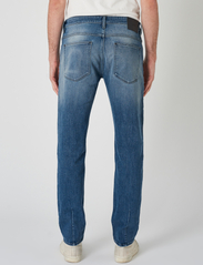 NEUW - LOU SLIM - slim jeans - sullivan - 4