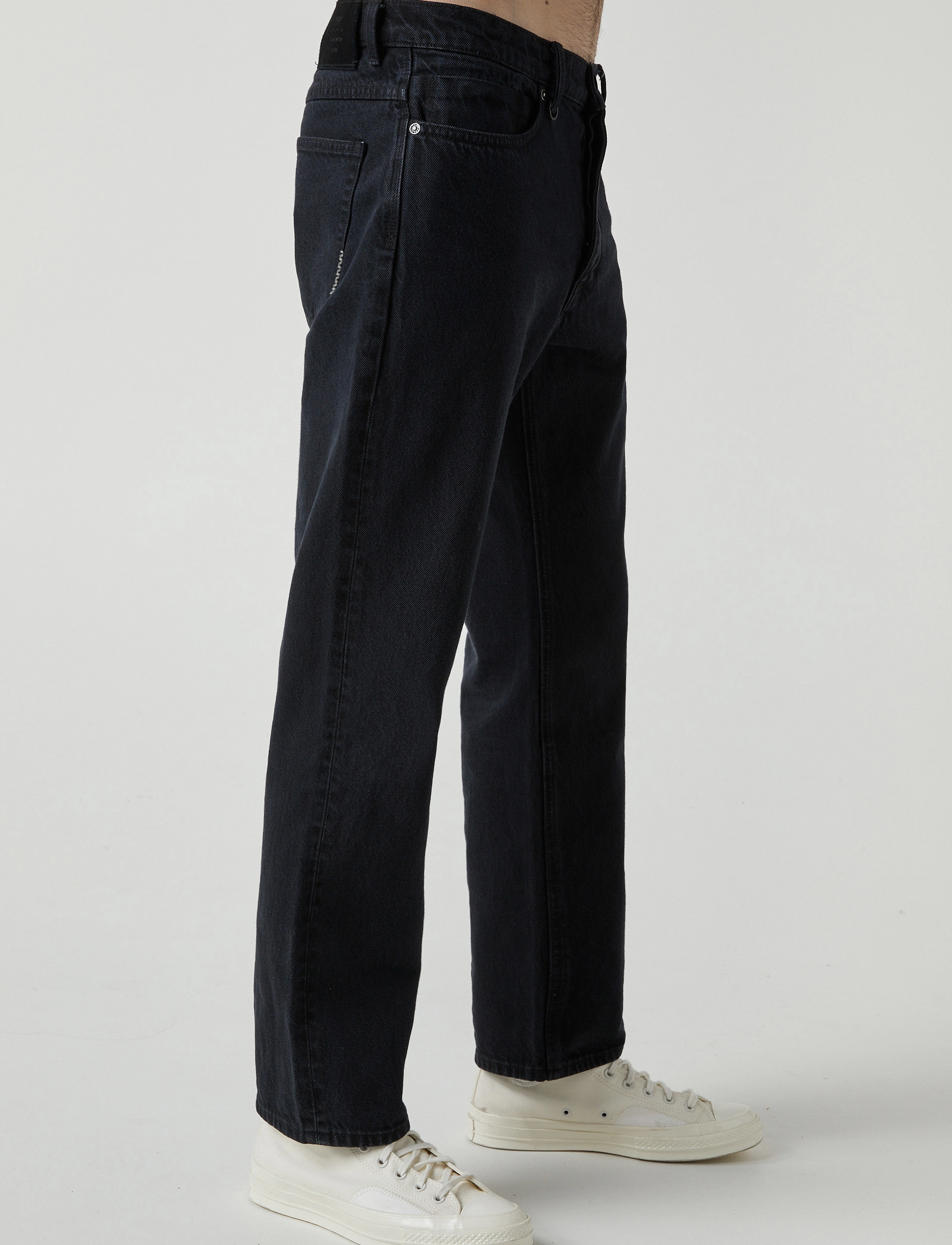 NEUW - STUDIO RELAXED - regular jeans - vintage black - 4
