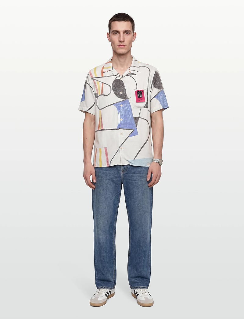 NEUW - BROOKS ART SHIRT 2WHITE ART - mustriga särgid - white - 0
