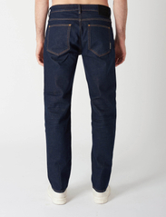 NEUW - RAY STRAIGHT CONTEXT - regular jeans - organic dark blue - 3