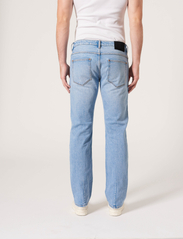 NEUW - LOU STRAIGHT ROMAN - regular jeans - blue - 3