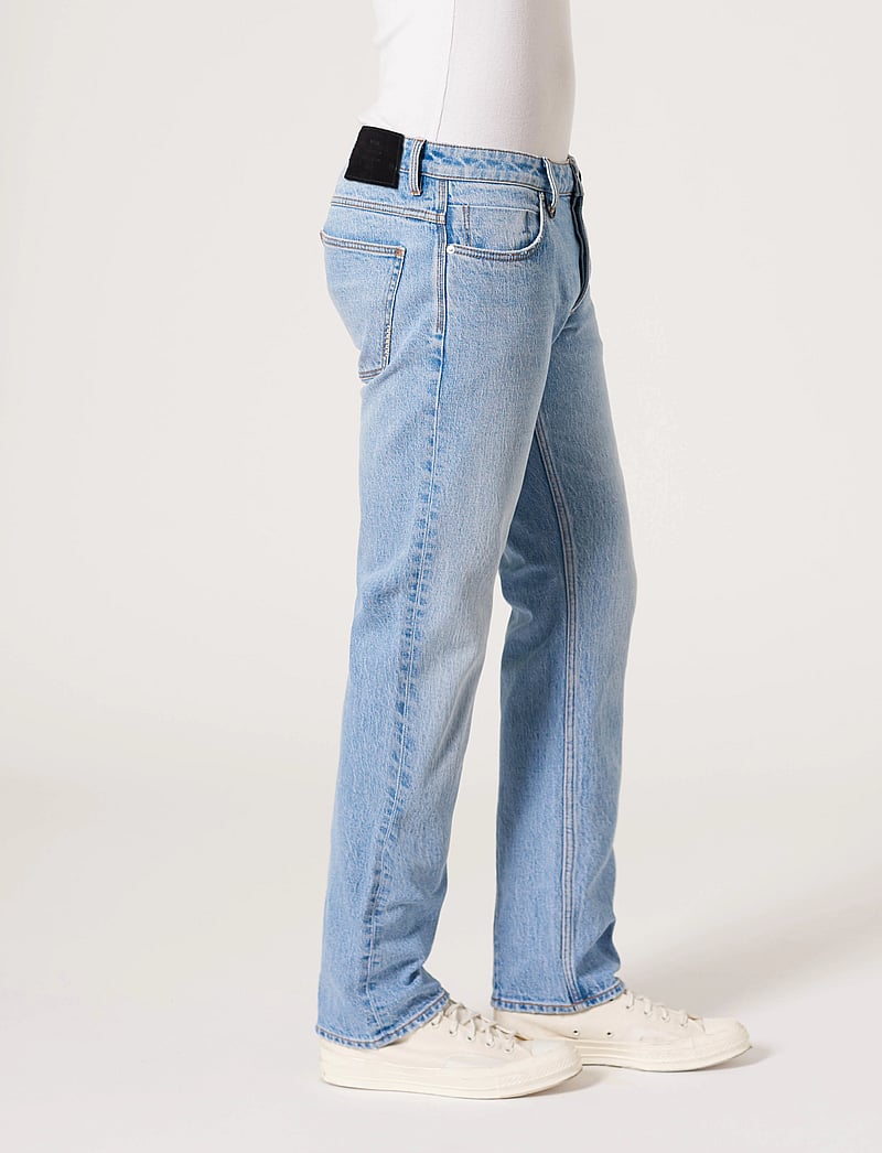 NEUW - LOU STRAIGHT ROMAN - tavalised teksad - blue - 4