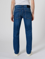 NEUW - LOU STRAIGHT SHIVER - regular jeans - blue - 3
