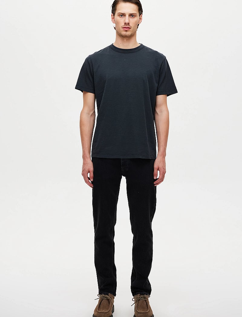 NEUW - LOU STRAIGHT DUNE FADED BLACK - regular jeans - black - 0