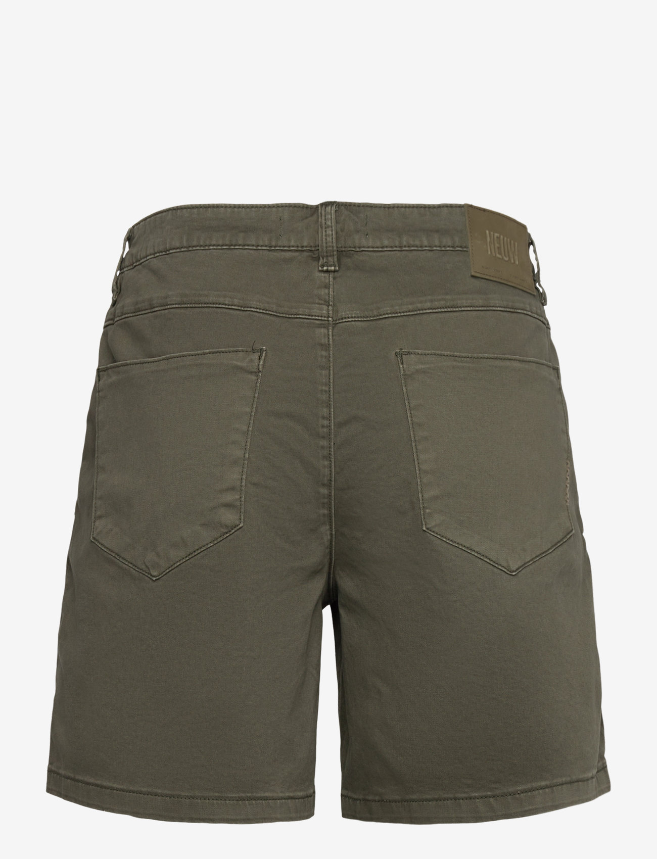 NEUW - HUNTER SHORT SAHARA - lühikesed vabaajapüksid - green - 2