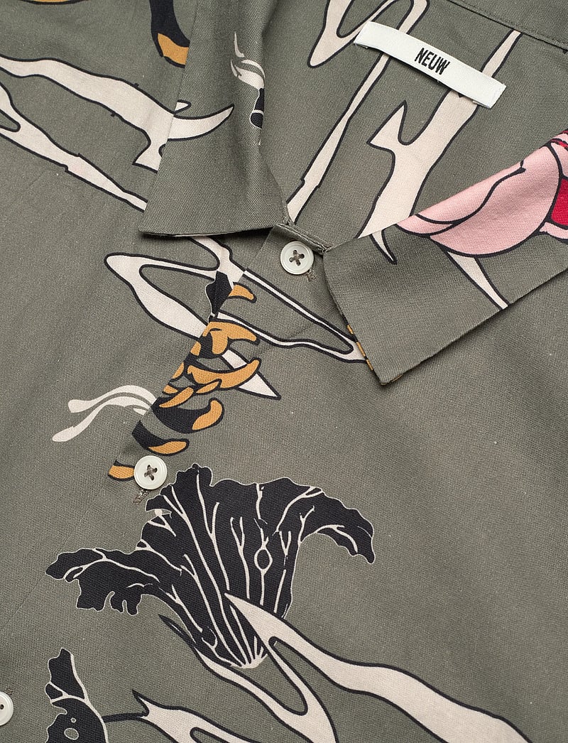 NEUW - SATIVA PRINT SS SHIRT MILITARY - hemden mit muster - green - 3