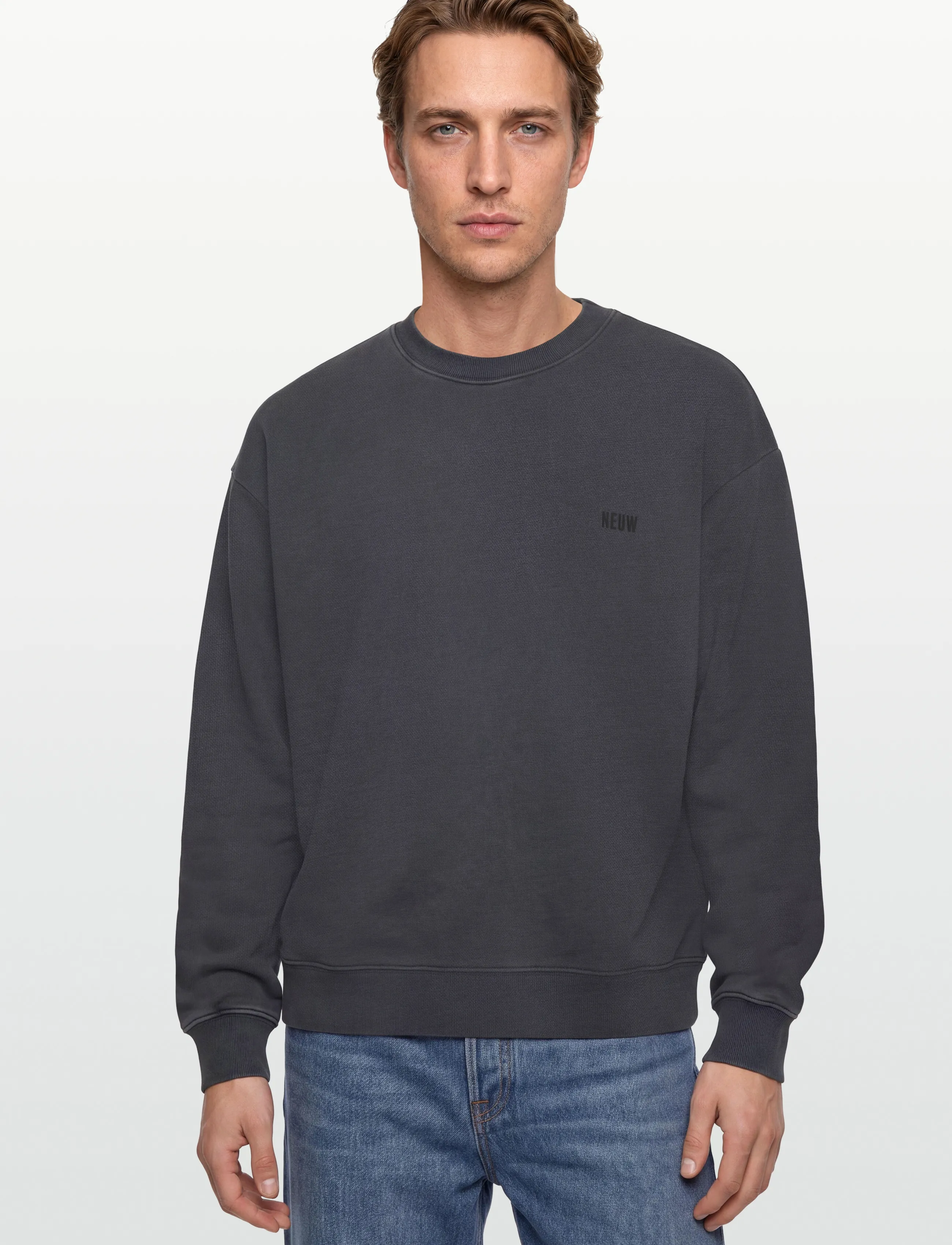 NEUW - NEUW WORDMARK CREW BLACK - sweatshirts - grey - 3