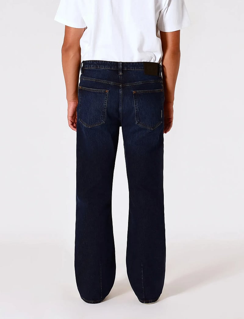 NEUW - JULIAN FLARE ARCHERVINTAGE INDIGO - regular jeans - blue - 4