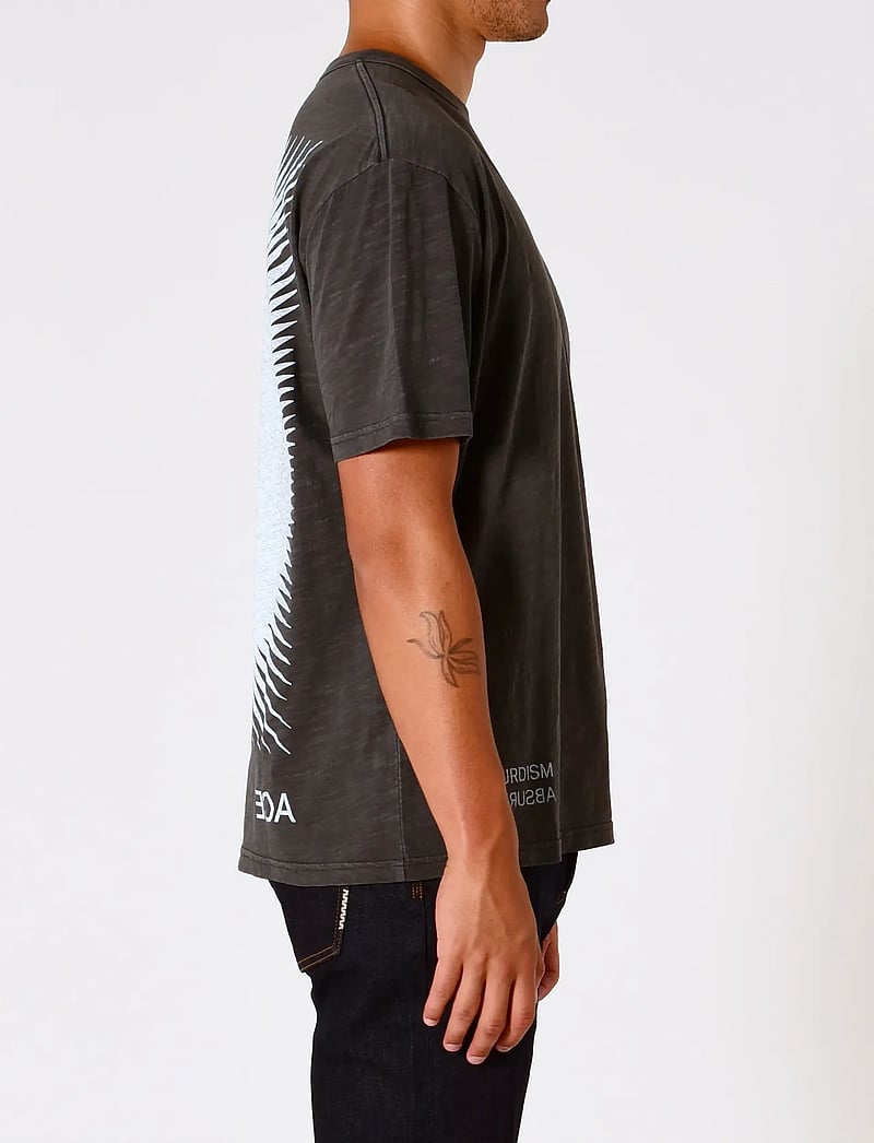 NEUW - VOID TEEAZURE - lühikeste varrukatega t-särgid - black - 3