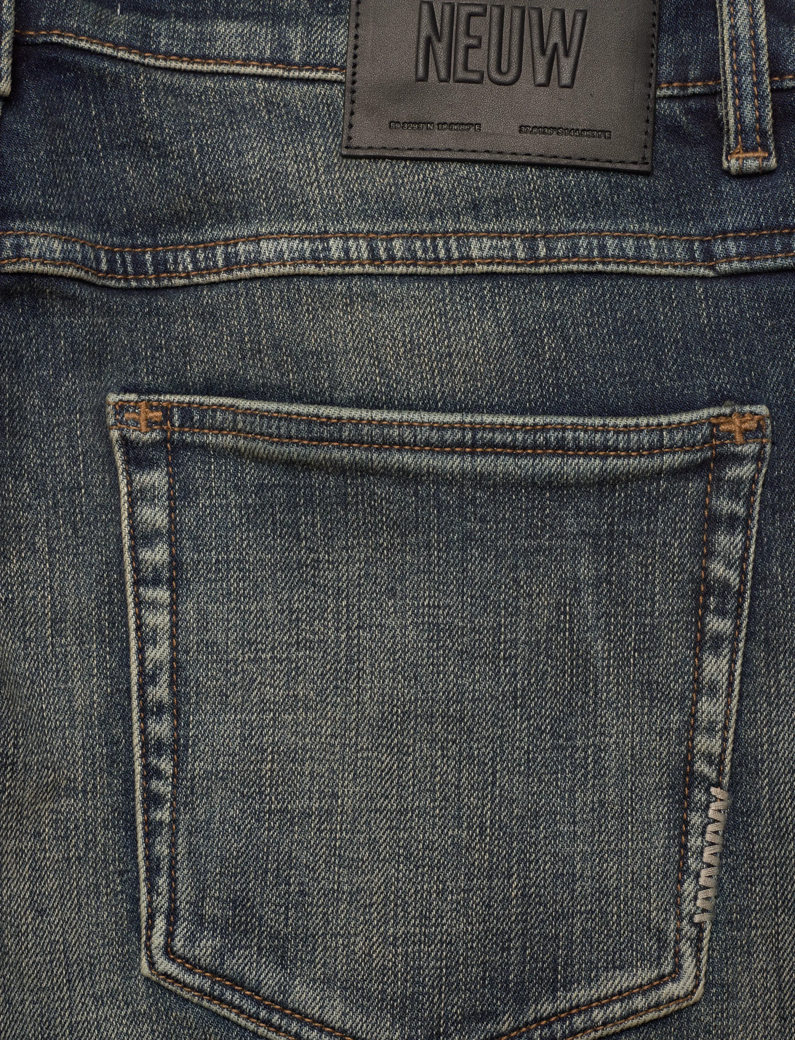 NEUW - LOU SLIM ATLANTIC DARK VINTAGE INDIGO - slim jeans - blue - 4