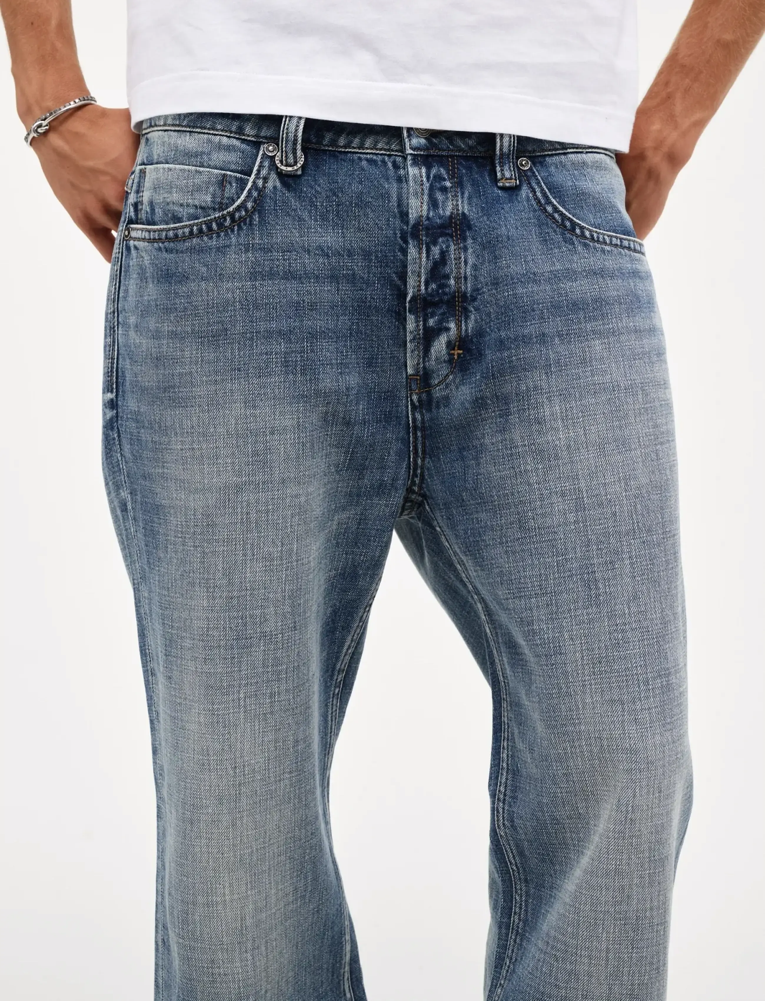 Neuw Liam Relaxed Cassian Mid Vintage Indigo relaxed fit jeans herr – bild 5
