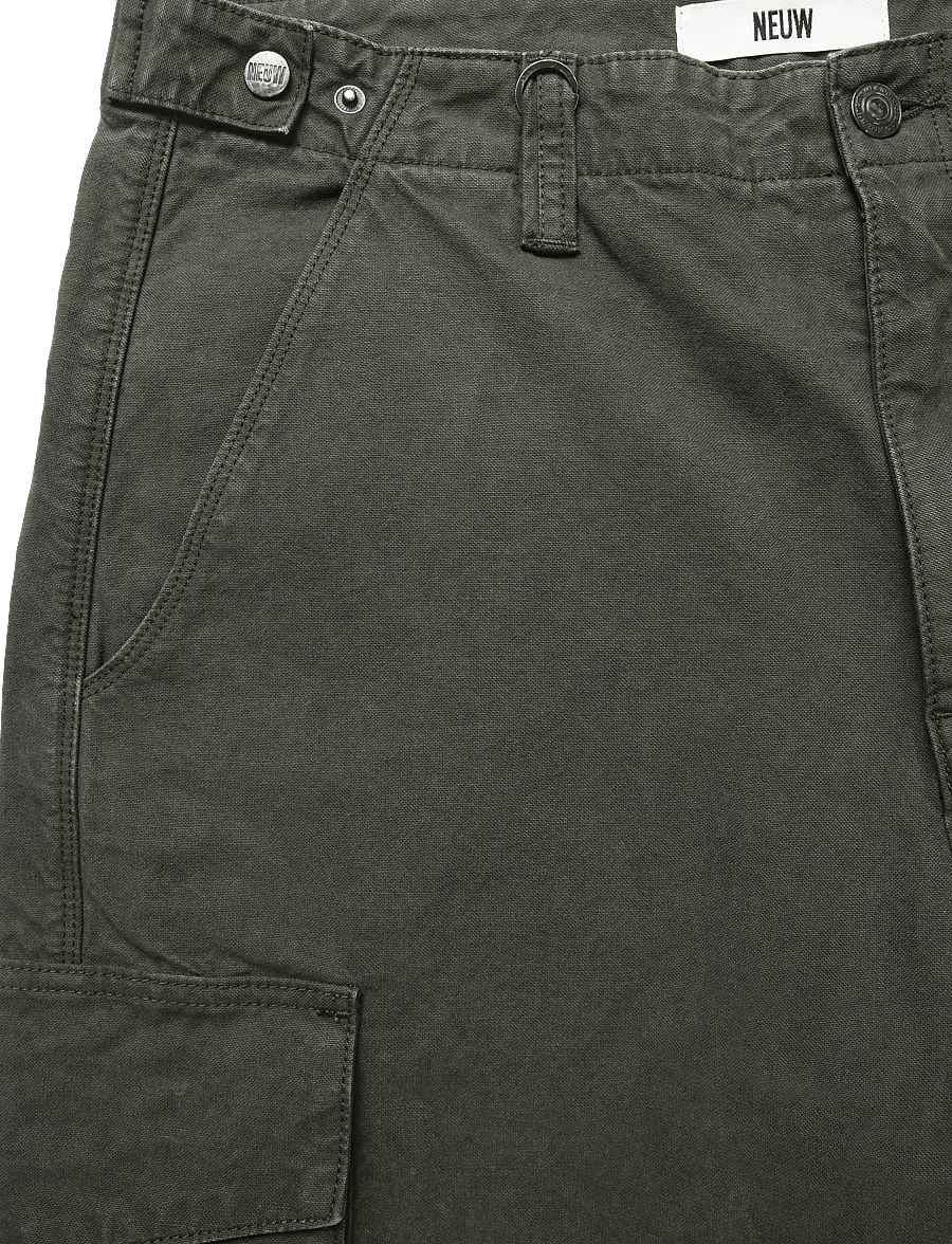 NEUW - LANG N59 COCOON DARK MILITARY - cargo-püksid - green - 4