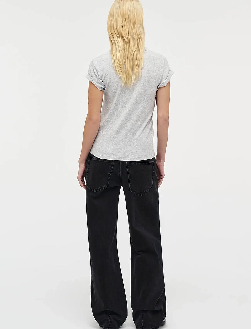 NEUW - DARIA BOYFRIEND FRENCH BLACKWASHED BLACK - boyfriend jeans - black - 4