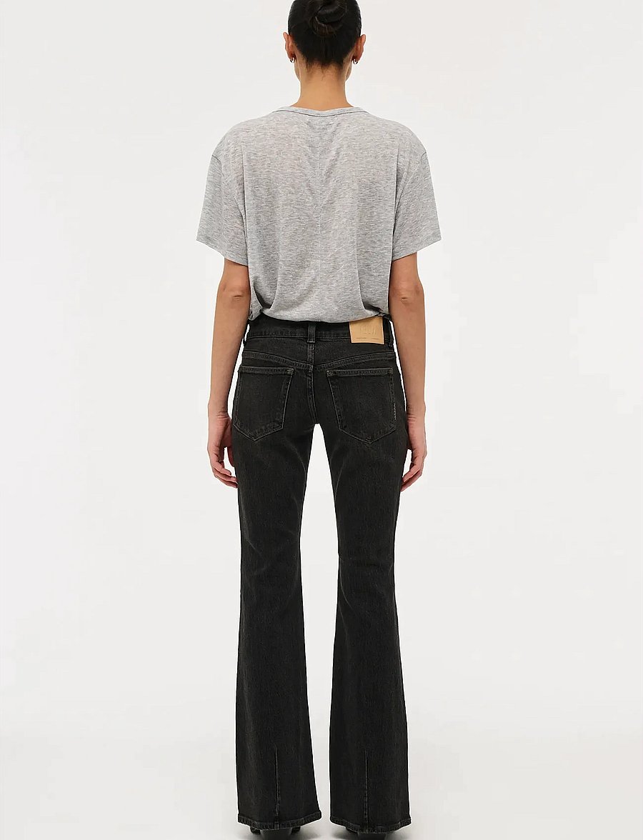 NEUW - HANNE BELL CHATEAU WASHED BLACK - flared jeans - black - 4