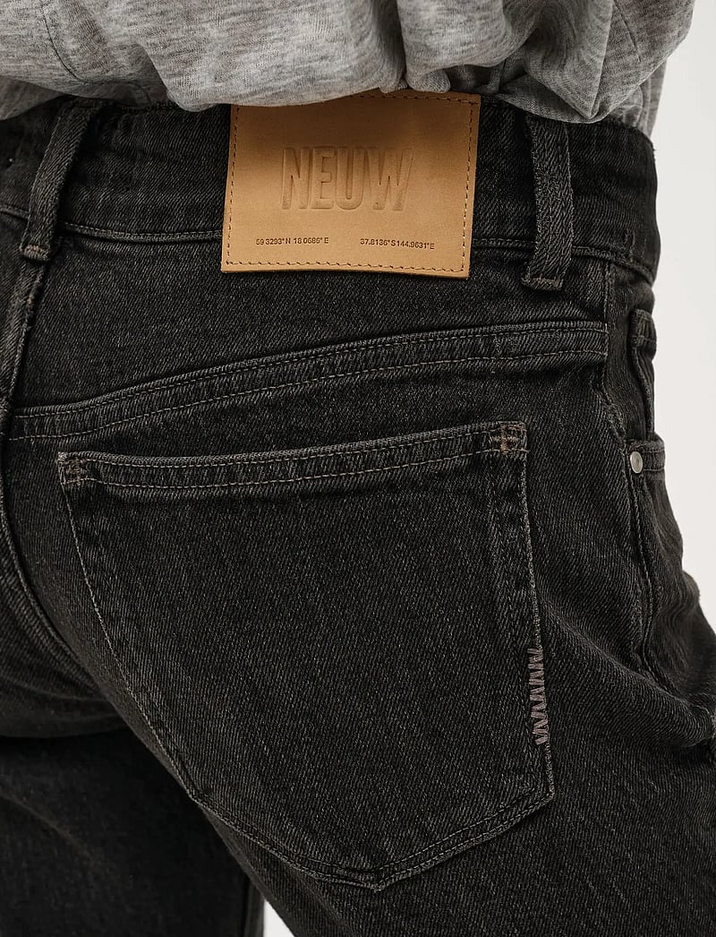 NEUW - HANNE BELL CHATEAU WASHED BLACK - flared jeans - black - 5