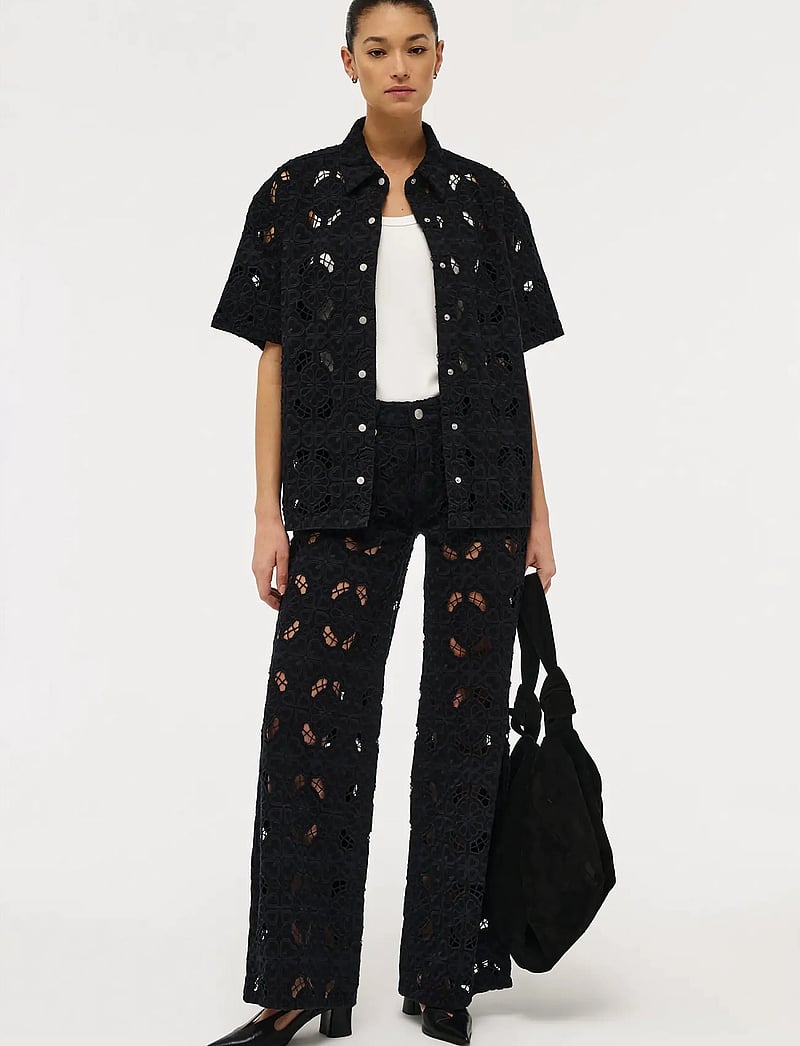 NEUW - EVA WIDE FIORE EMBROIDERYBLUE BLACK - brede jeans - black - 0