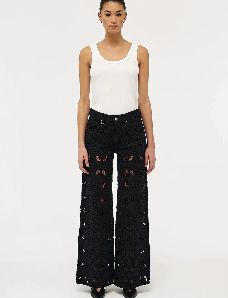 NEUW - EVA WIDE FIORE EMBROIDERYBLUE BLACK - brede jeans - black - 3