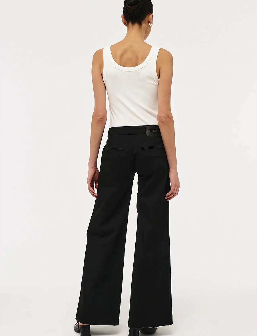 NEUW - EVA LOW SCUBA BLACKBLACK - raka byxor - black - 4