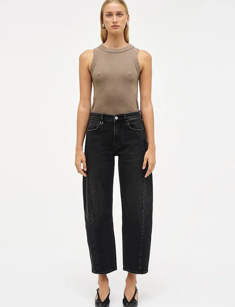 NEUW - AMBER BARREL WANTED WASHED BLACK - barrel jeans - black - 0