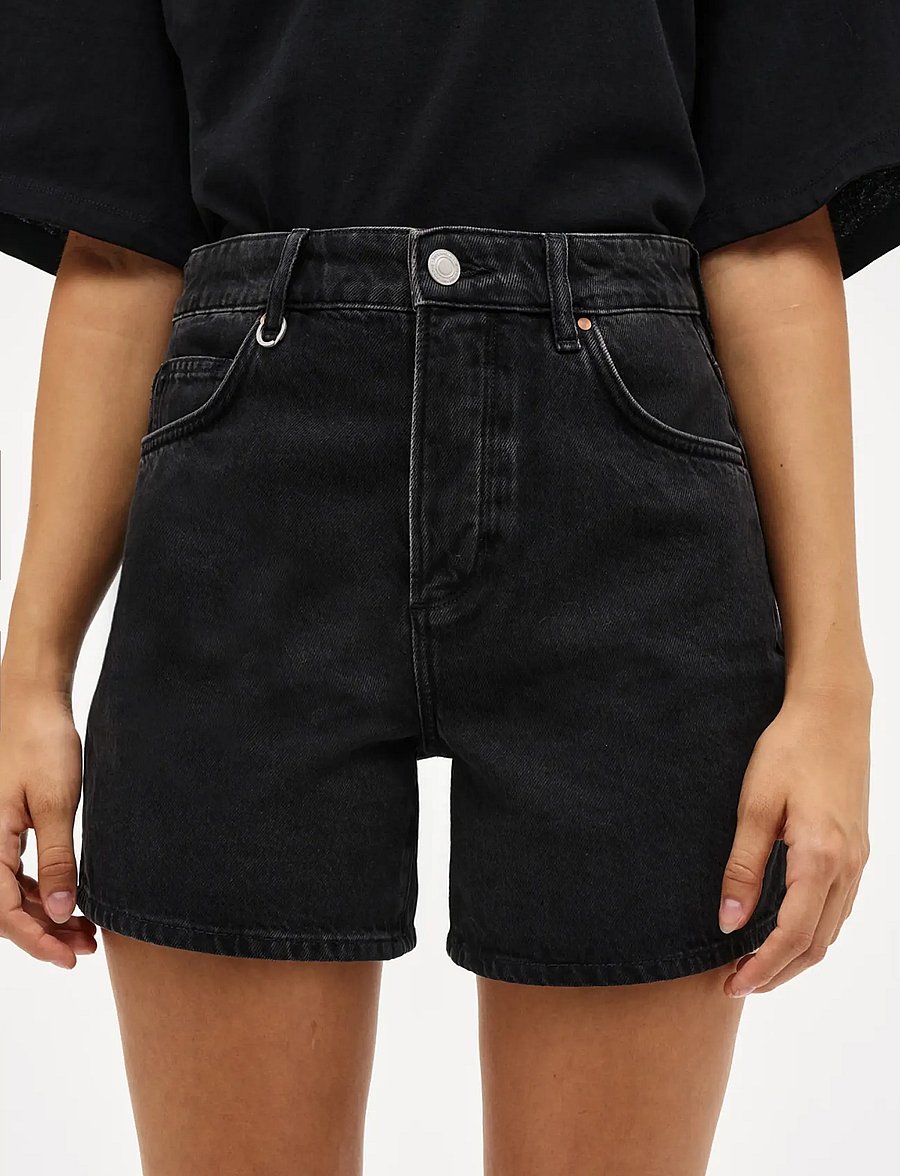 NEUW - EVA SHORT FRENCH BLACKWASHED BLACK - lühikesed teksapüksid - black - 2
