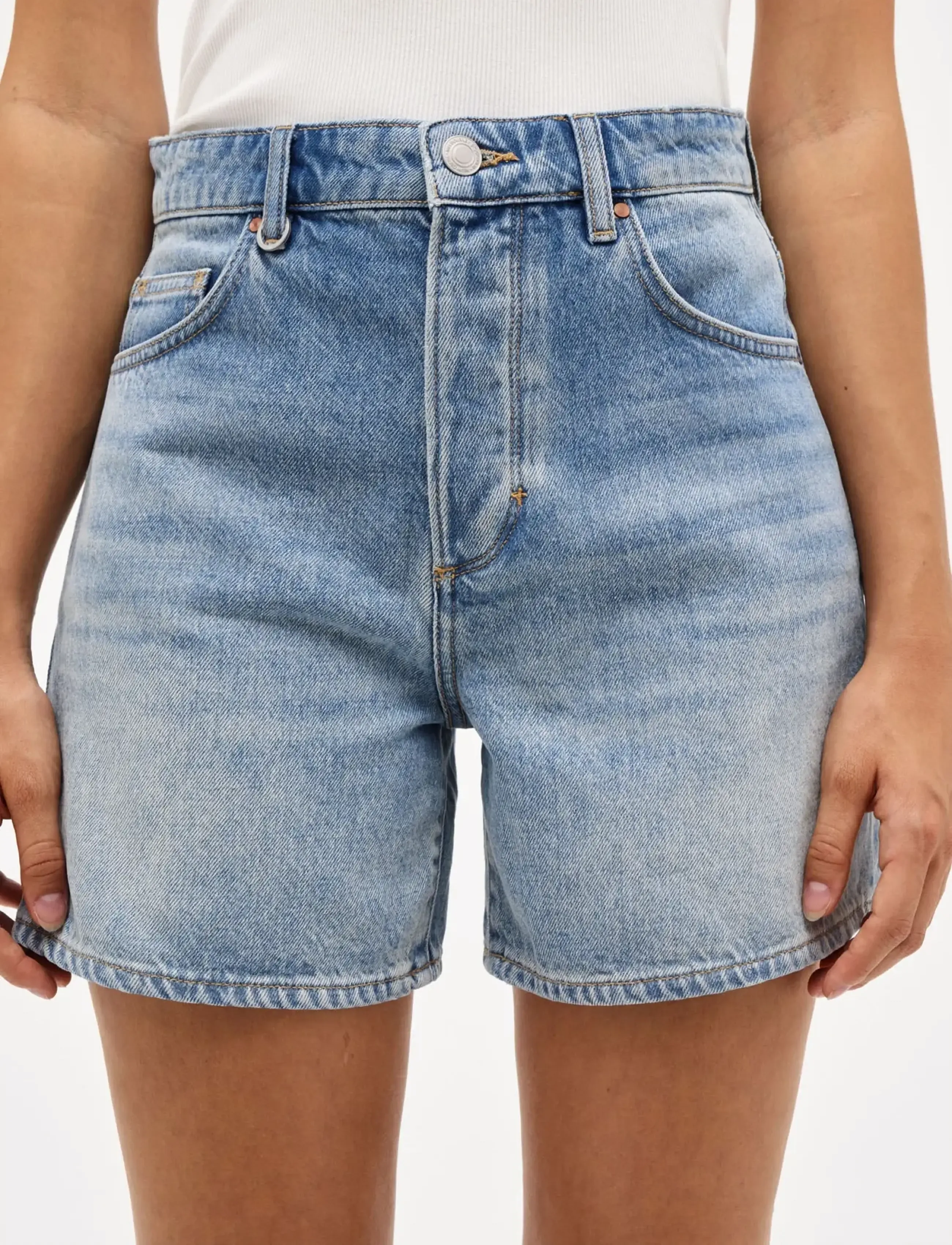 NEUW - EVA SHORT ENVISAGEMID VINTAGE INDIGO - jorts - blue - 4