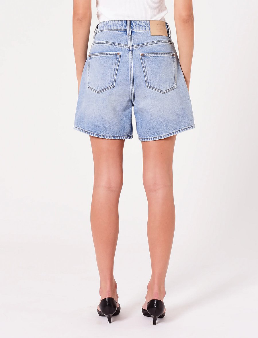 NEUW - EVA SHORT PASSENGER LIGHT VINTAGE INDIGO - jeansshorts - blue - 3