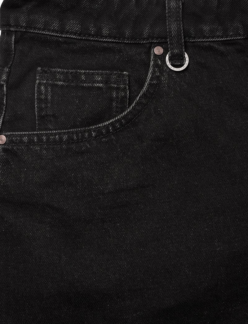 NEUW - EVA SHORT CONTEMPT BLACK - jorts - black - 5