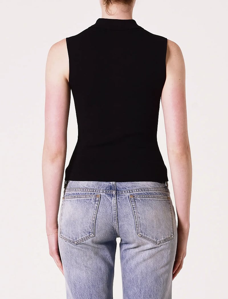 NEUW - SUKI ZIP TOP BLACK - Ærmeløse bluser - black - 2