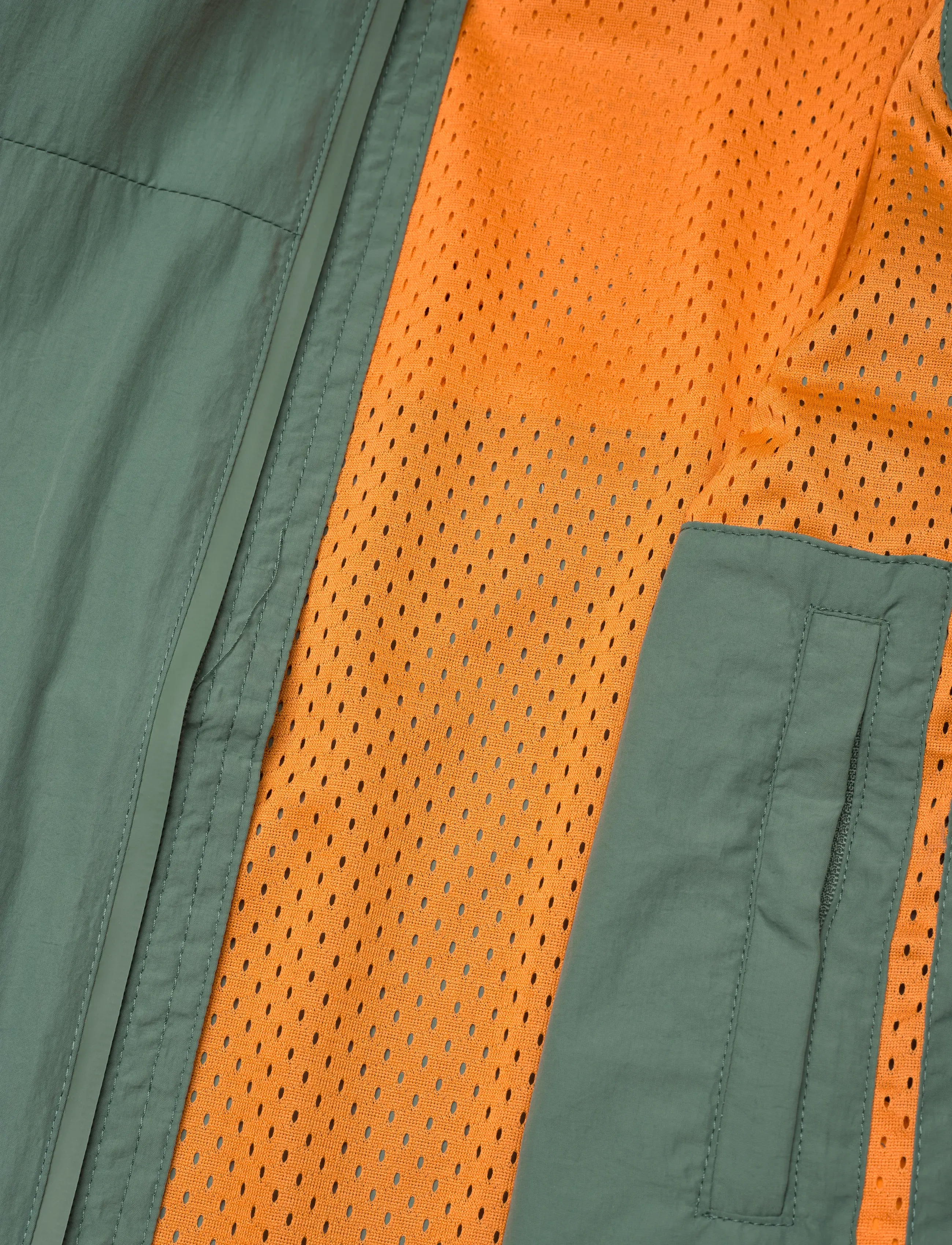 New Balance - NB Athletics Woven Mesh Lined Jacket - tuulejoped - dark juniper - 4