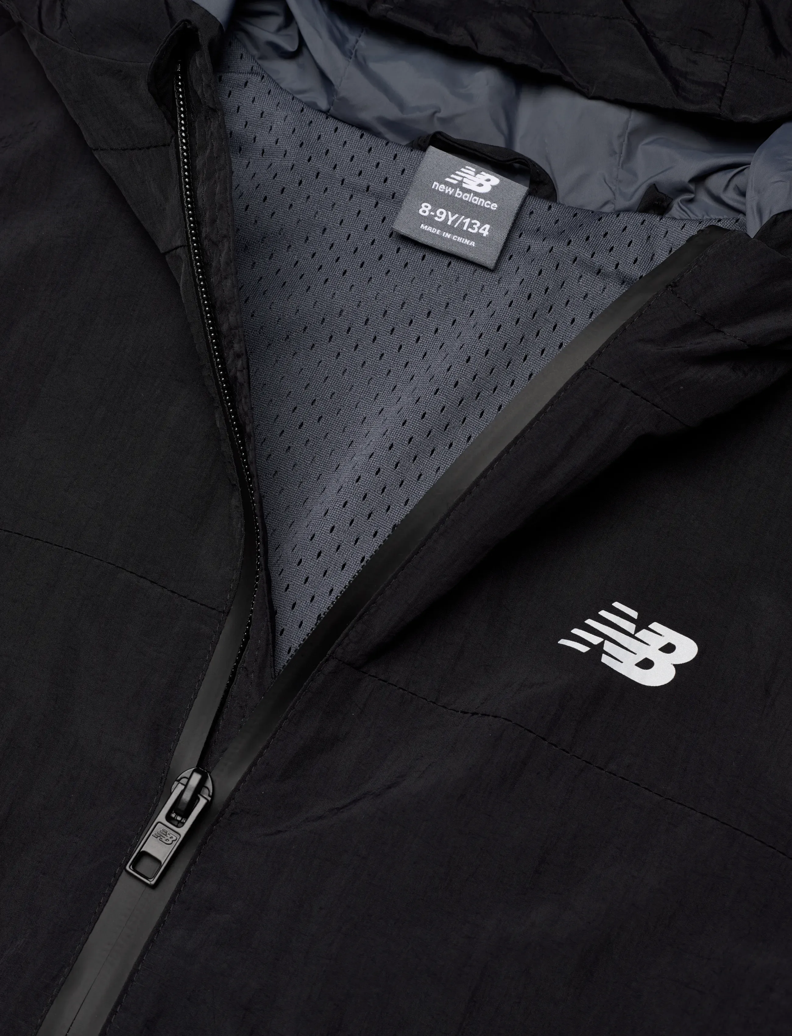 New Balance - NB Athletics Woven Mesh Lined Jacket - windjacken - nb caviar - 2