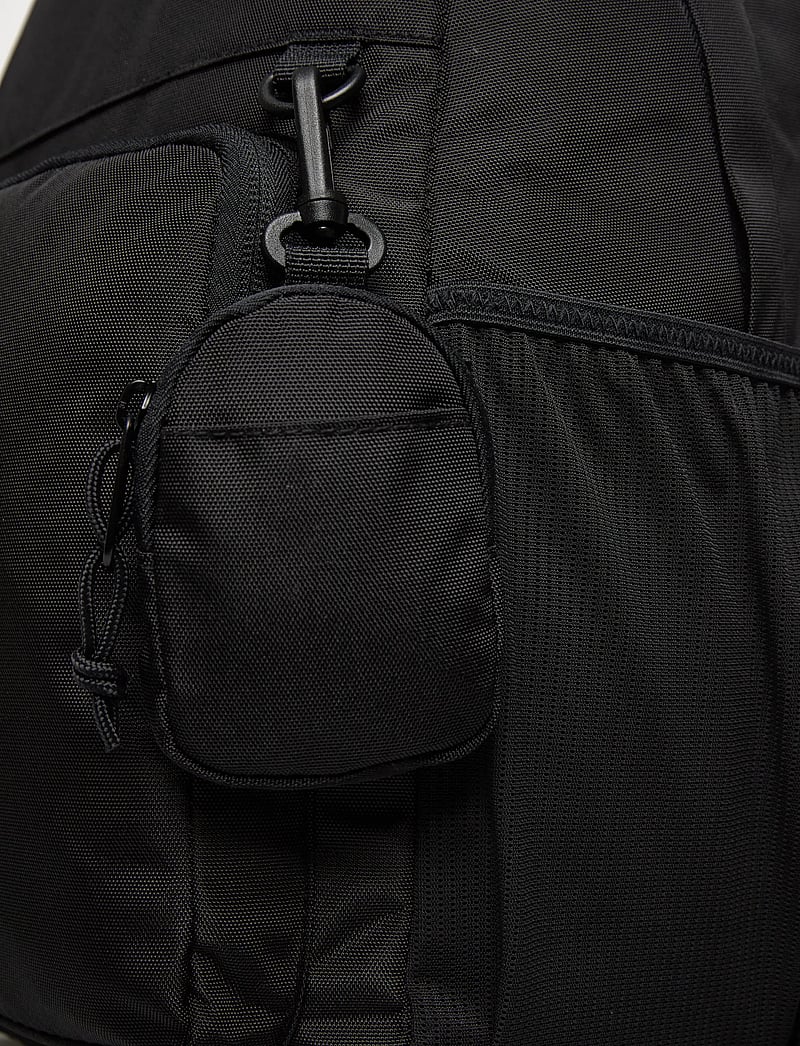 New Balance - Athletics Backpack - sportrucksäcke - black - 4