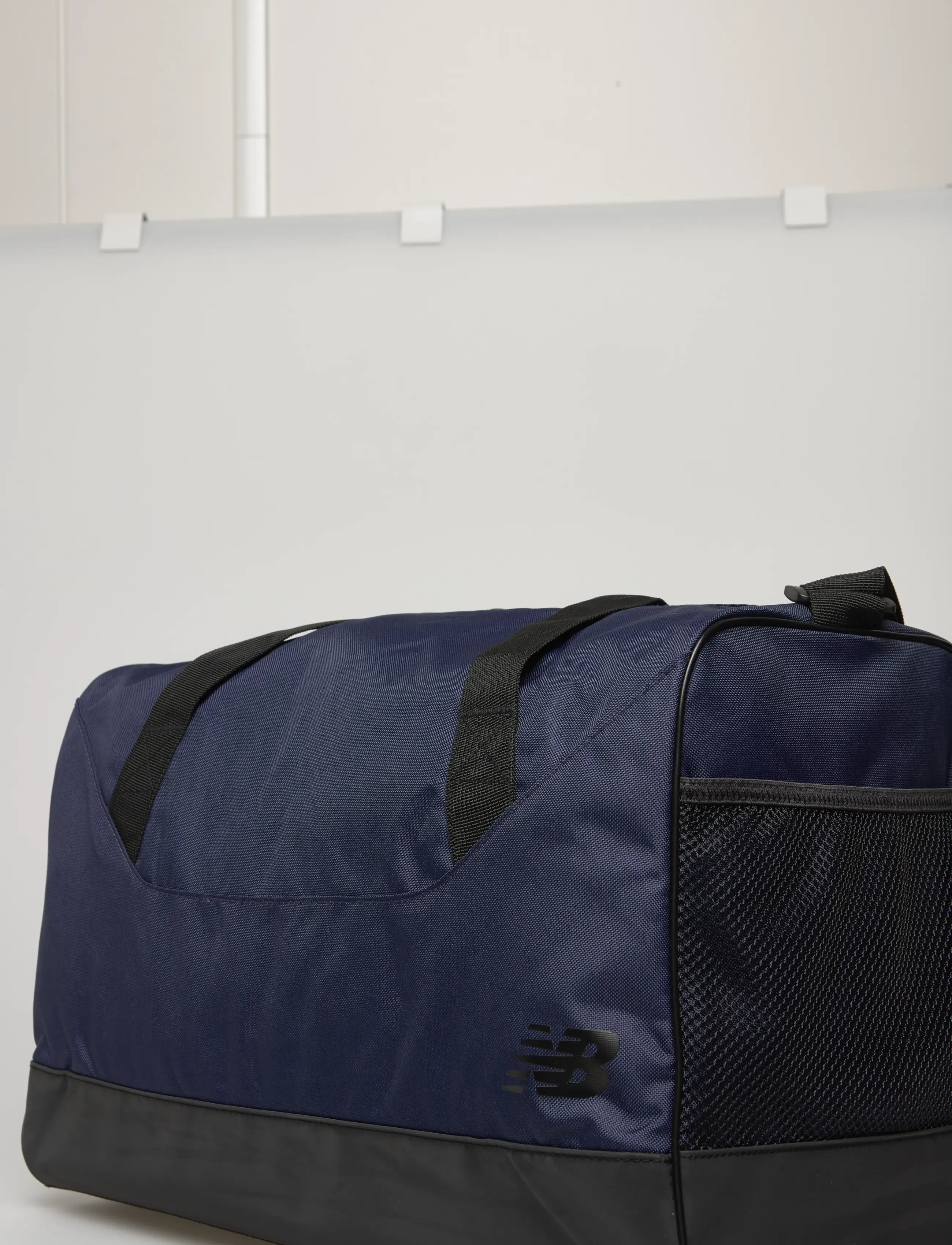 New Balance - Essential Medium Duffel - nb navy - 4