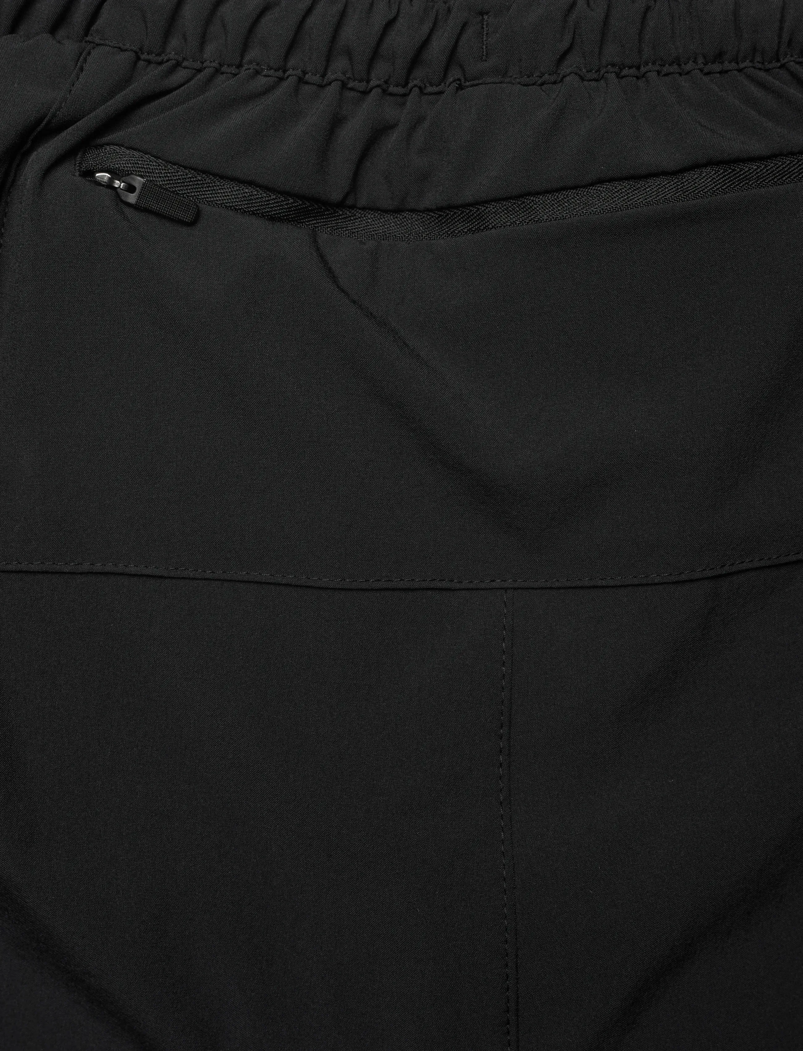 New Balance - Athletics Run Short 5" - running shorts - black - 5
