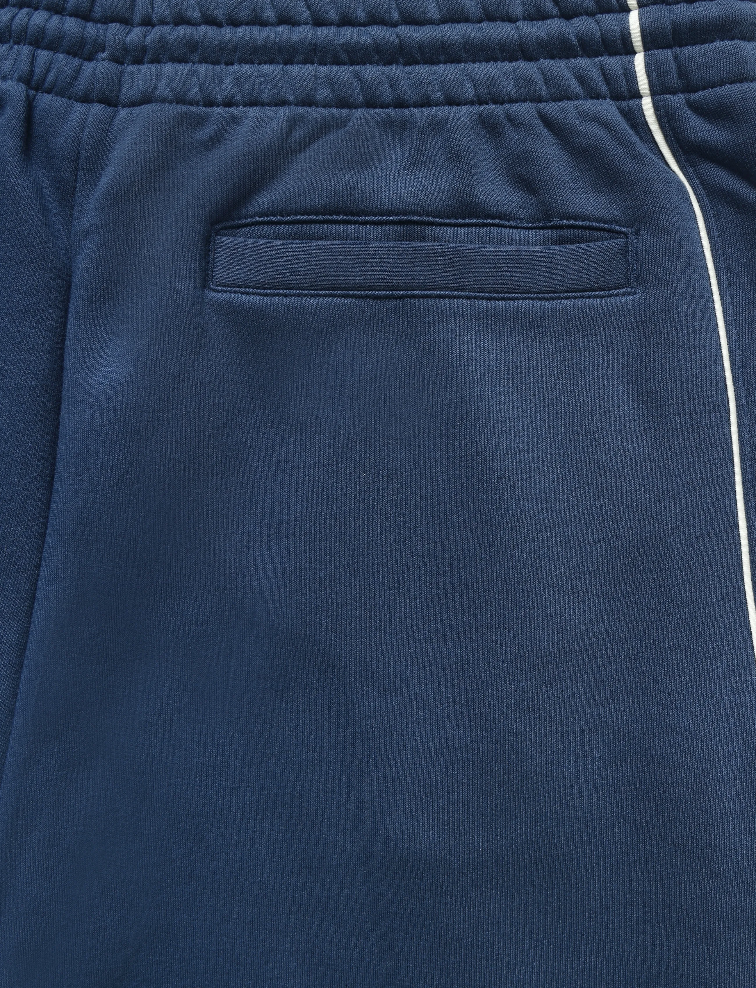 New Balance - Trackside Fleece Pant - nb navy - 2