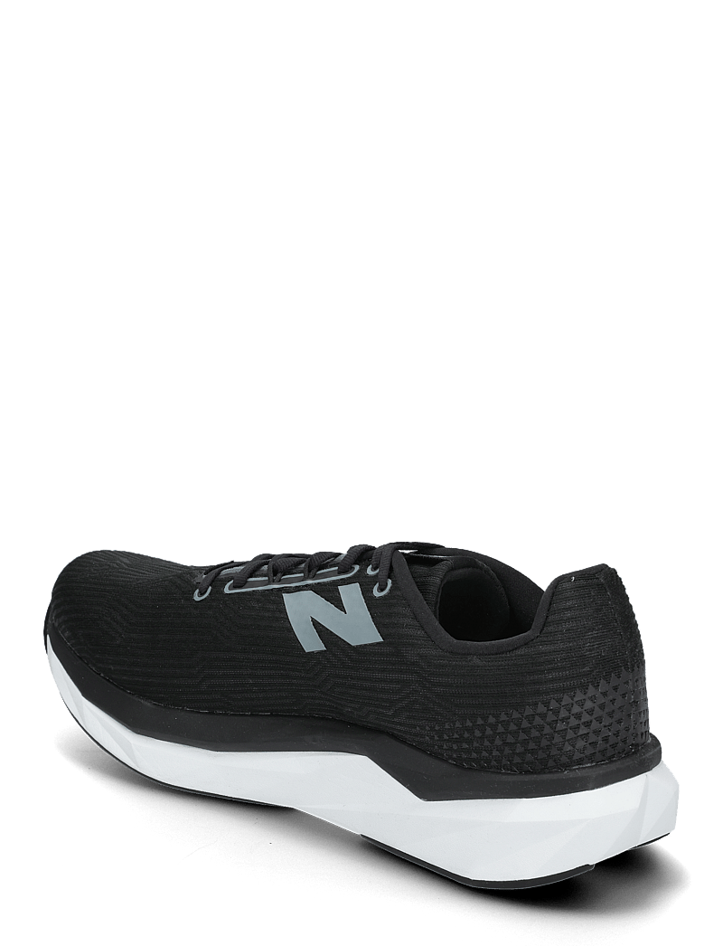 New Balance - New Balance FuelCell Propel v5 - jooksujalatsid - black - 2