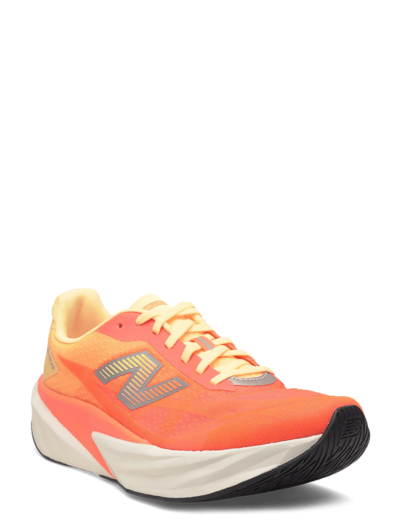 New Balance - New Balance FuelCell Rebel v5 - löparskor - tangerine heat - 0