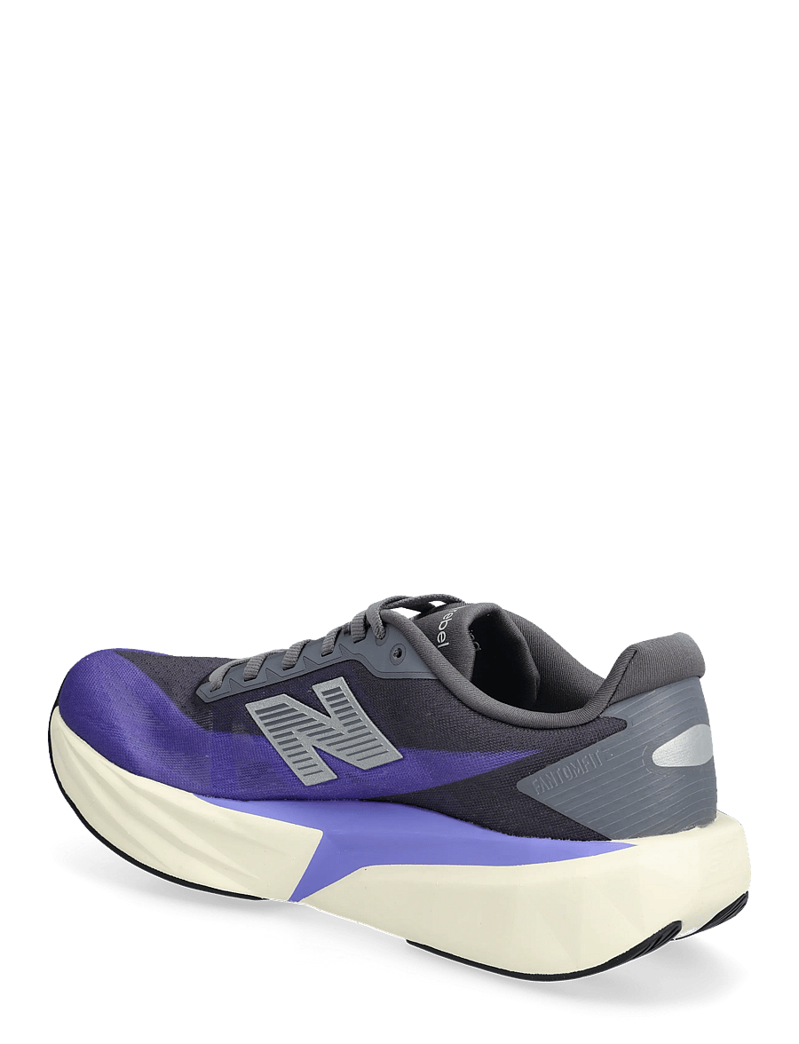 New Balance - New Balance FuelCell Rebel v5 - løbesko - electric indigo - 2