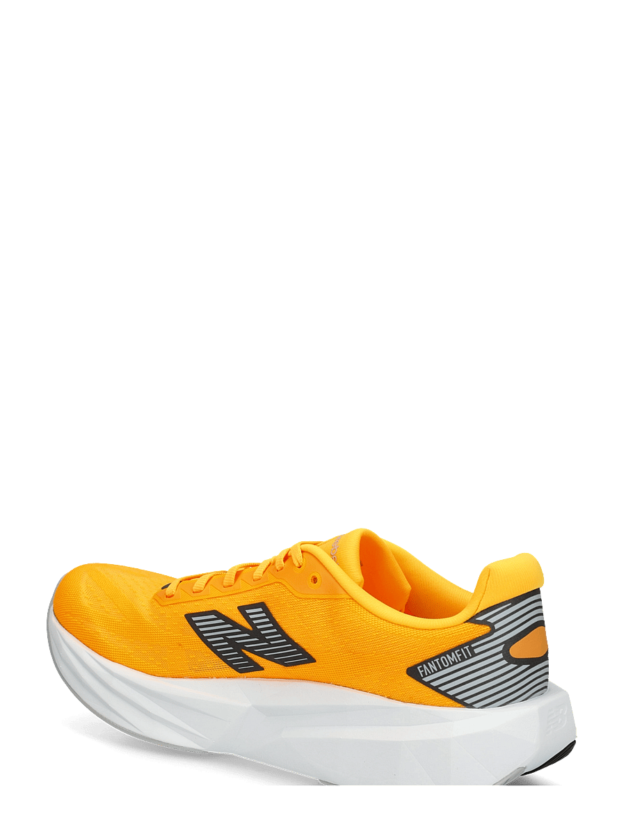 New Balance - New Balance FuelCell Rebel v5 - löparskor - satsuma orange - 1