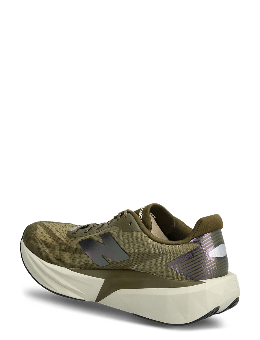New Balance - New Balance FuelCell Rebel v5 - chaussures de course - woodland - 2