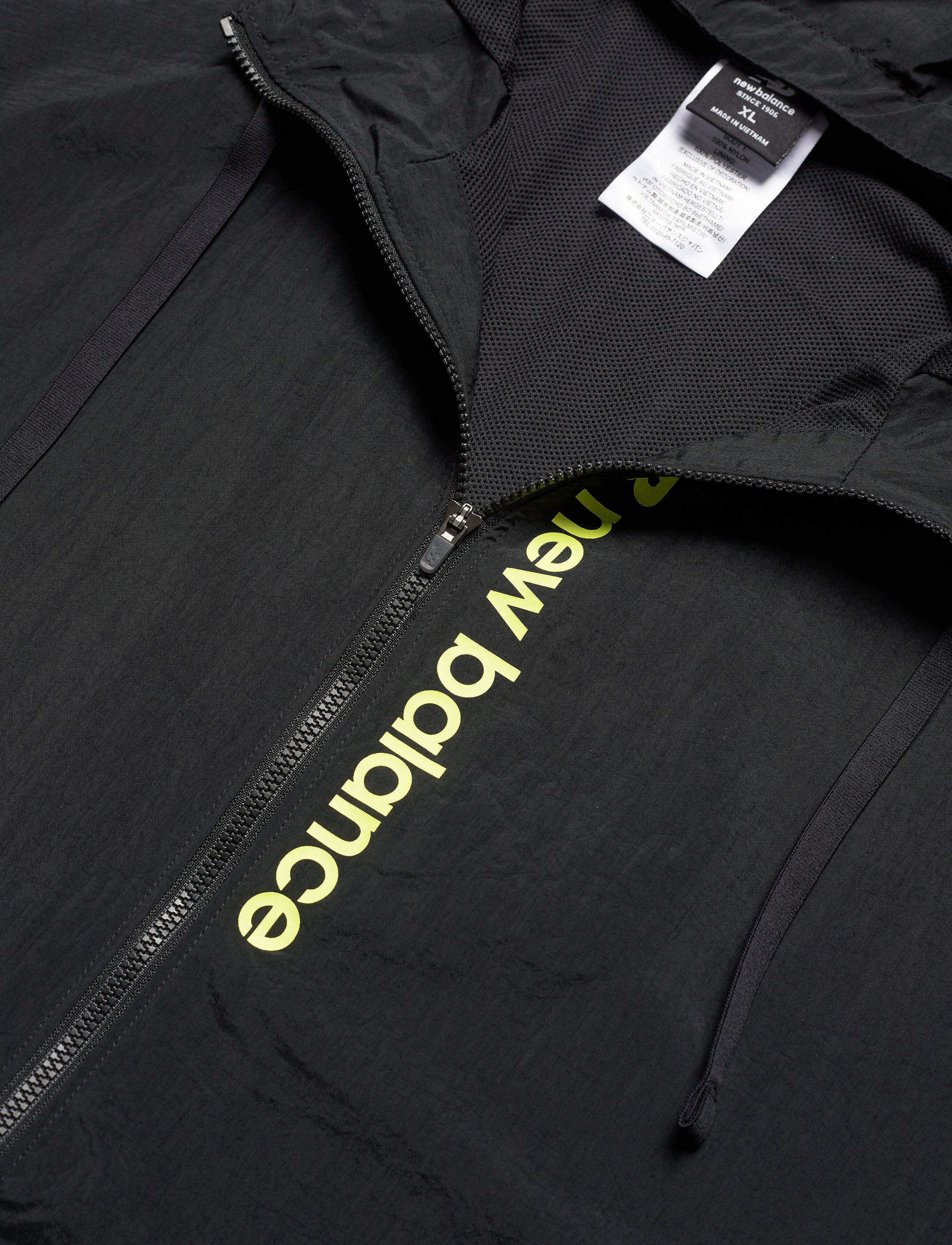 New Balance - SPORT STYLE OPTIKS WINDBREAKER - black - 2