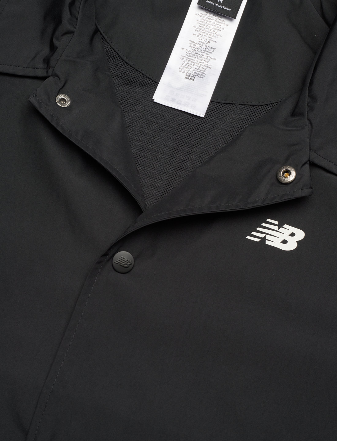 NB Essentials Coaches Jacket