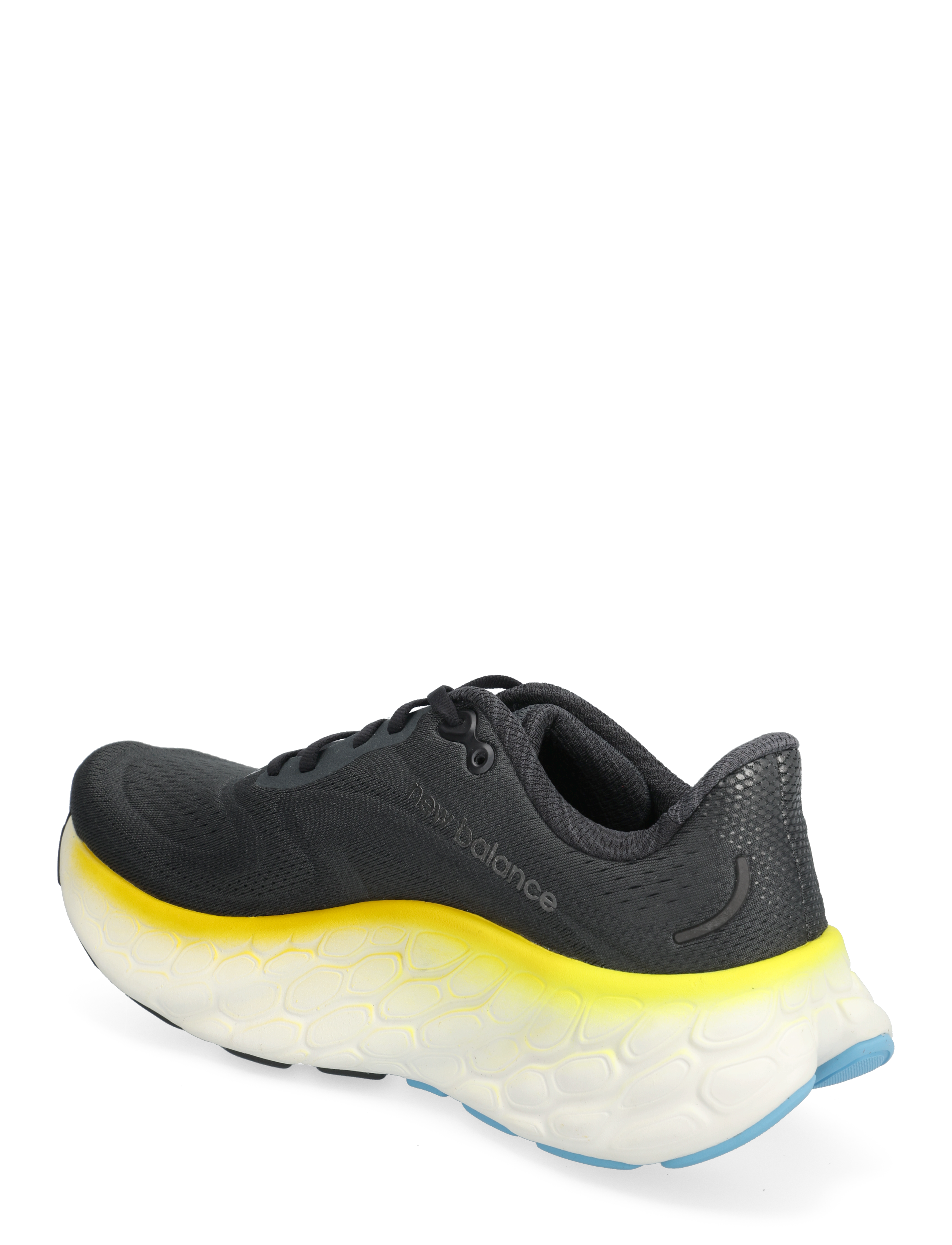 New Balance - Fresh Foam X More v4 - black - 2