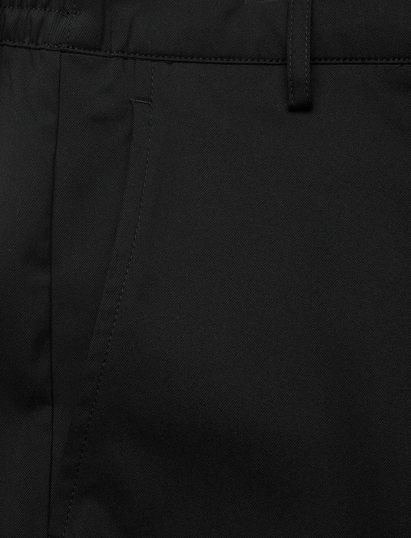 New Balance - Athletics Standard Tapered Pant 30" - vabaajapüksid - black - 2