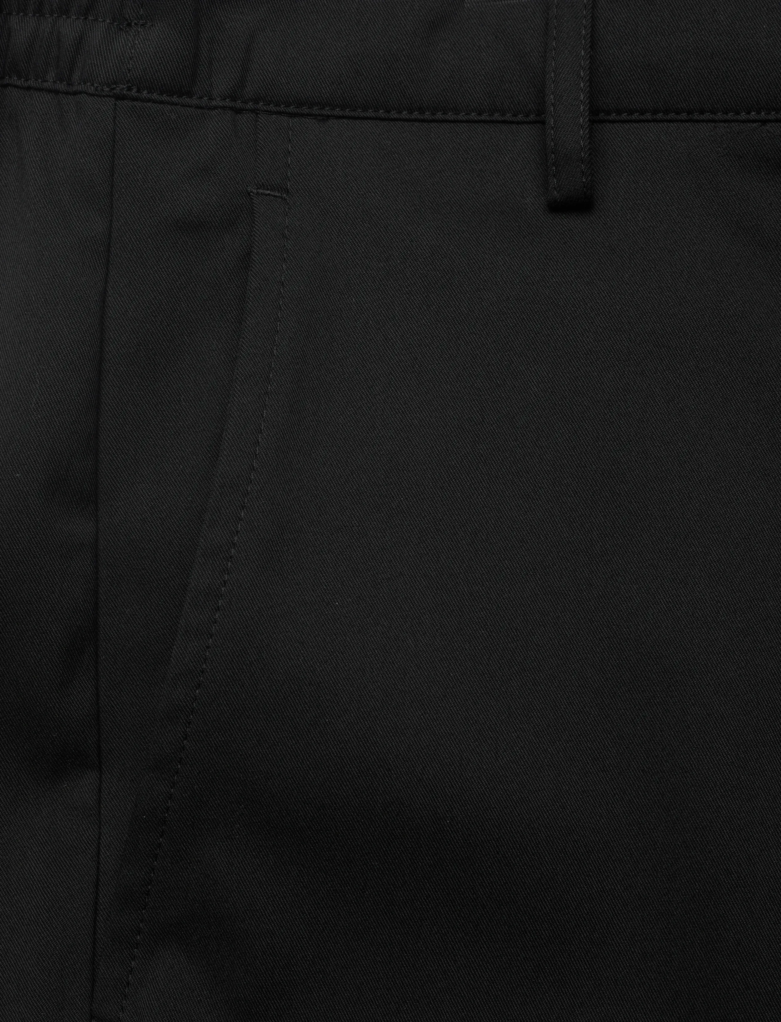 New Balance - Athletics Standard Tapered Pant 30" - casual trousers - black - 2