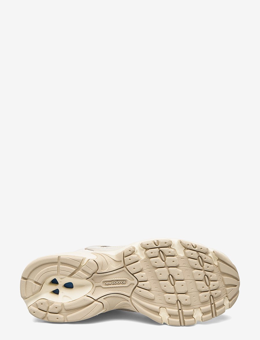 New Balance - New Balance 530 - niedriger schnitt - beige - 4
