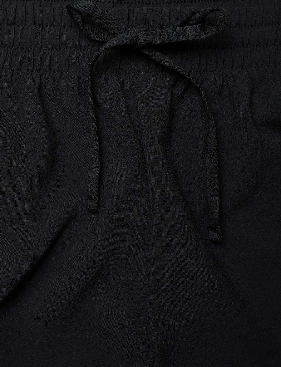 New Balance - Sport Essentials Short 5" Lined - løbeshorts - black - 3