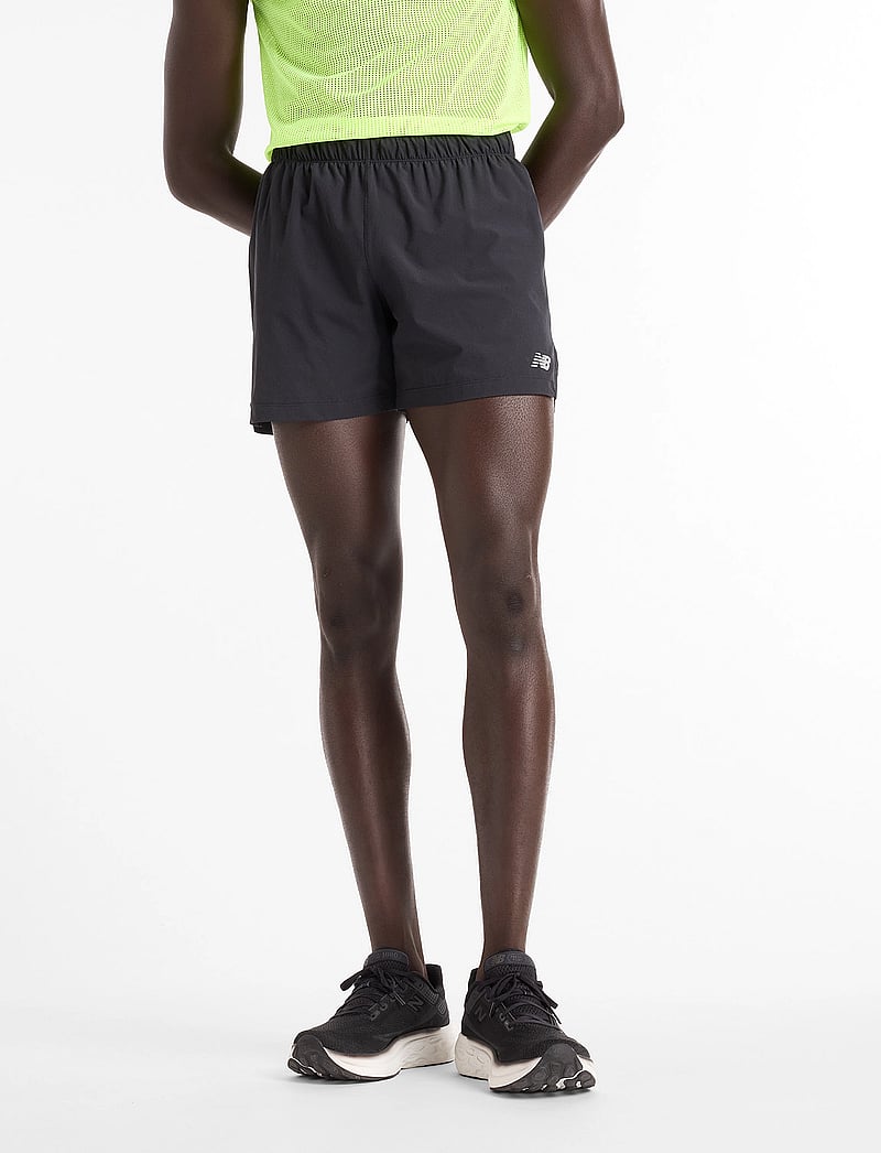 New Balance - RC Short 5" - lühikesed jooksupüksid - black - 0