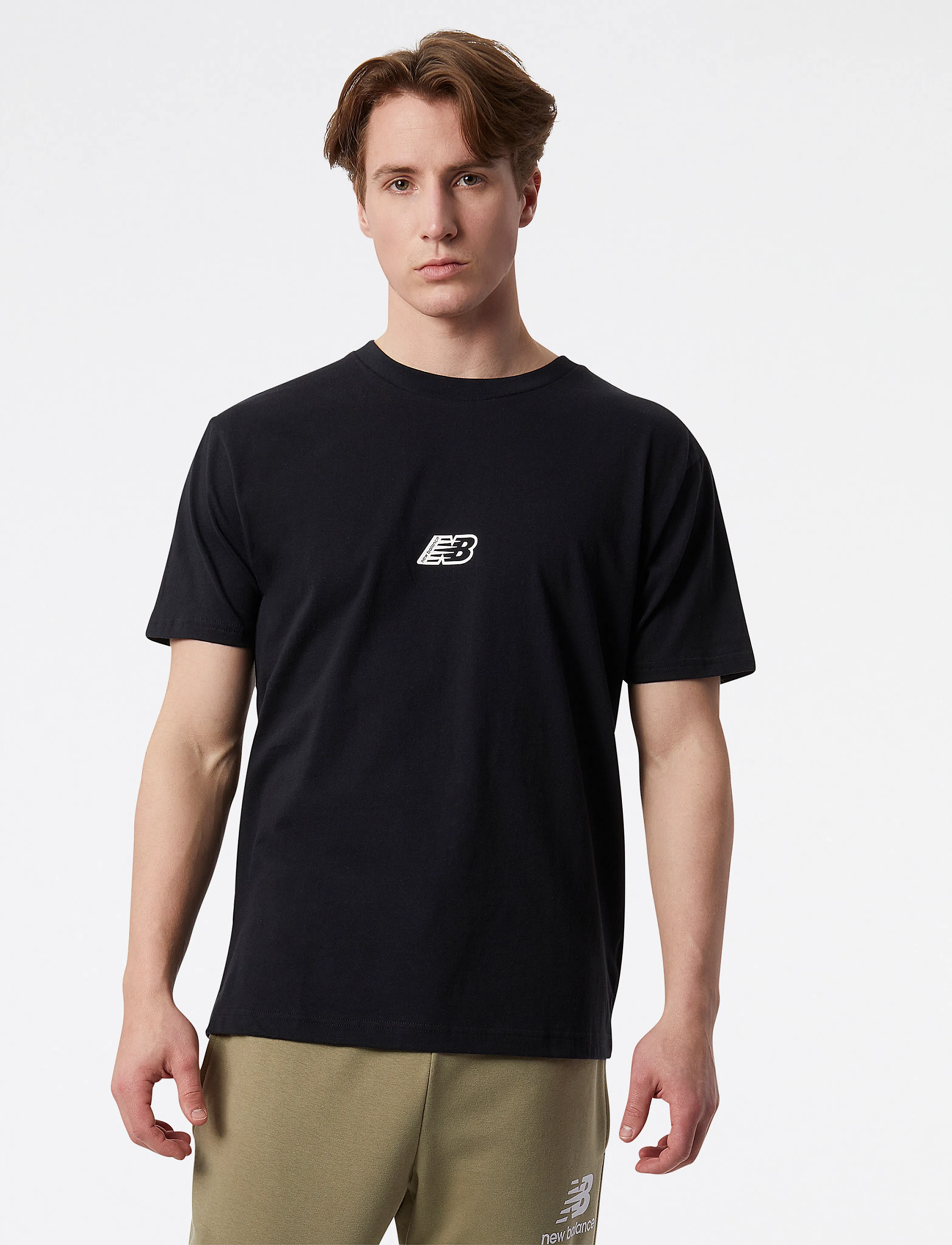 New Balance - NB Essentials Graphic Short Sleeve 2 - black - 2