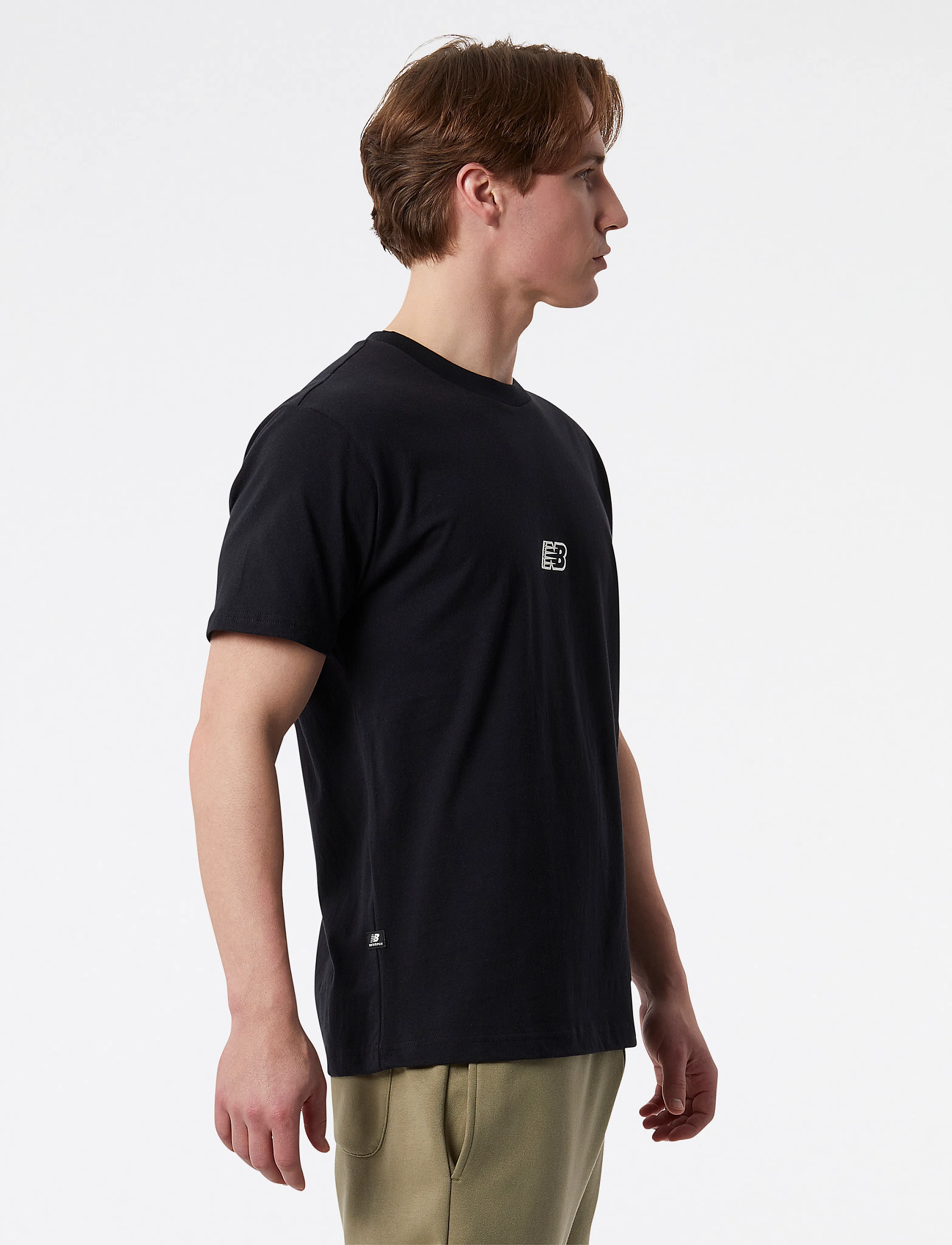 New Balance - NB Essentials Graphic Short Sleeve 2 - black - 3